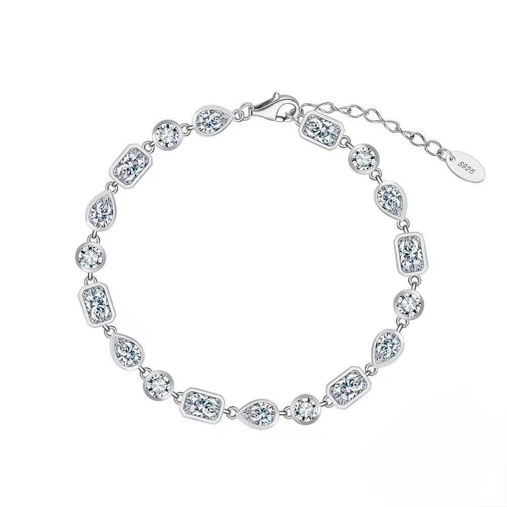 D6721B25-9AC5-4E3B-9D46-BE12A0C42DED